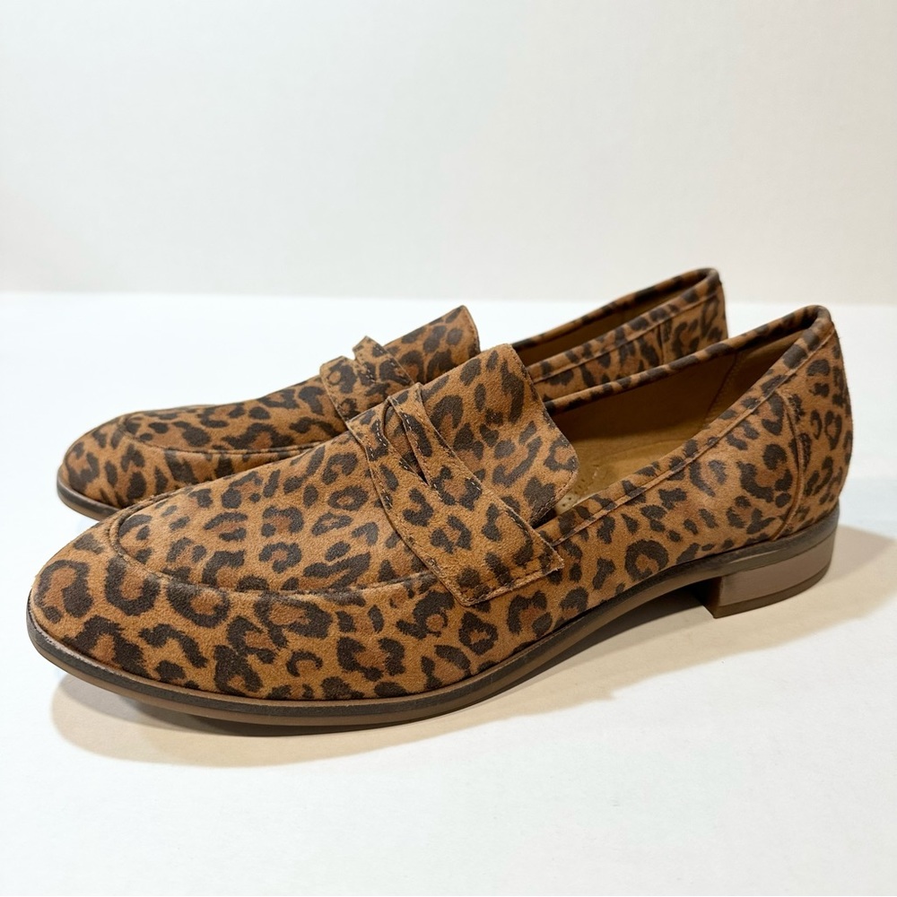 Clarks Loafers Trish Rose Brown Leopard Print, Size 11.5 Women’s - Picture 2 of 11